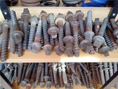 Železničná vysoká napätá skrutka hrot pre drevený spánok